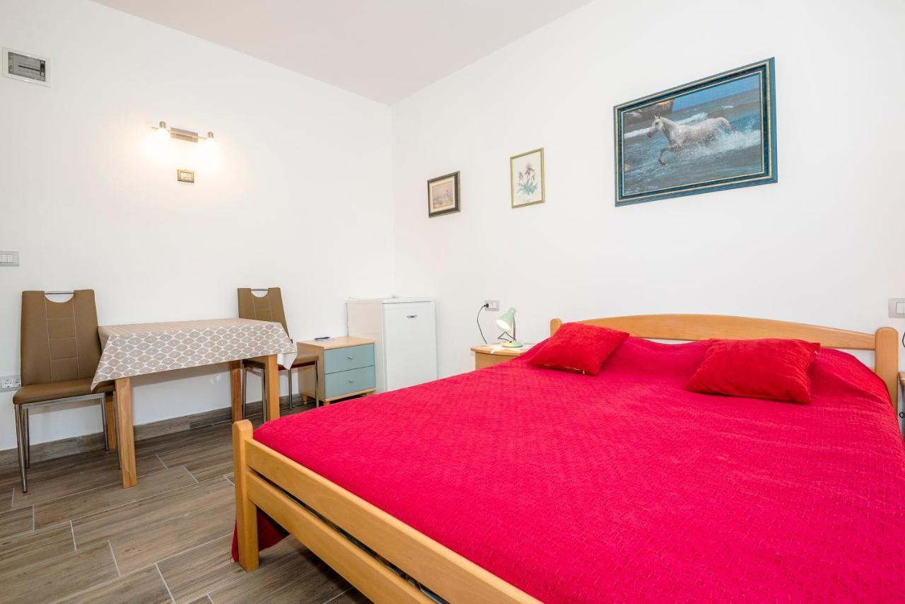 Guest House Ab Adria Home Rovinj Dış mekan fotoğraf