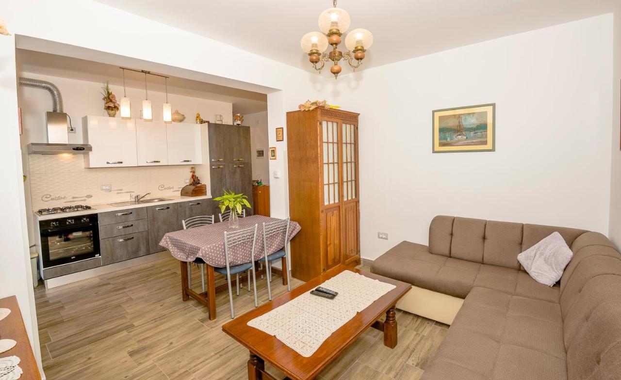 Guest House Ab Adria Home Rovinj Dış mekan fotoğraf